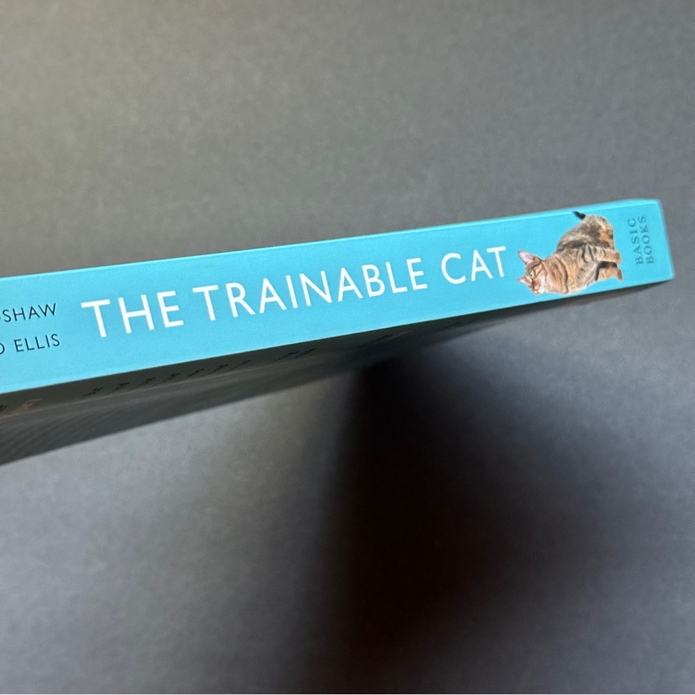 The Trainable Cat by John Bradshaw & Sarah Ellis | Pet Care | Paperback Book - Picture 3 of 11
